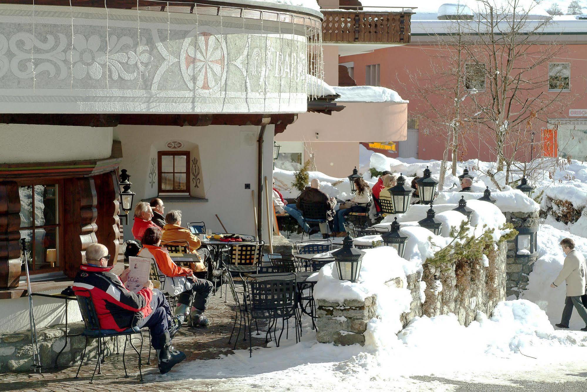 Hotel Alpina Klosters Luaran gambar